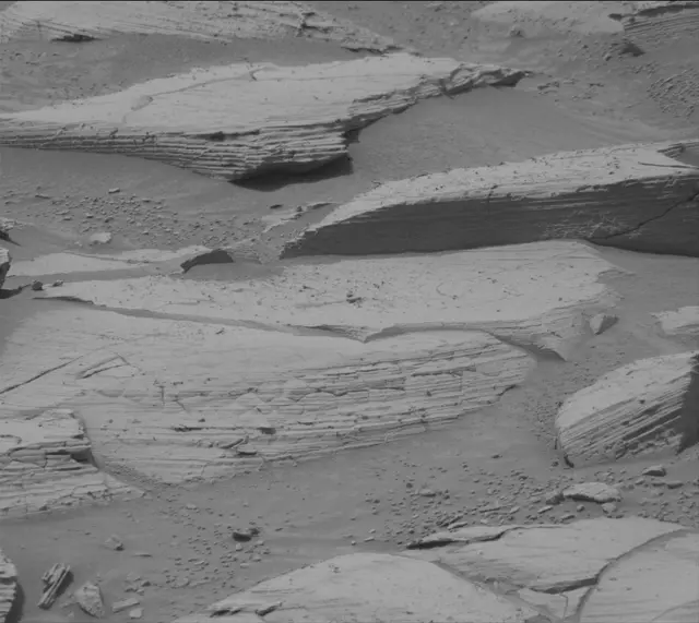 Sol 4121: Mast Camera (Mastcam)