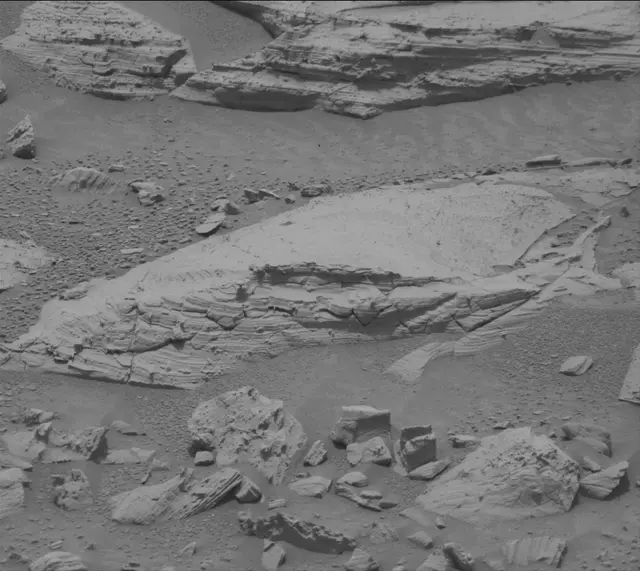 Sol 4121: Mast Camera (Mastcam)