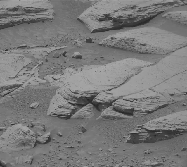 Sol 4121: Mast Camera (Mastcam)