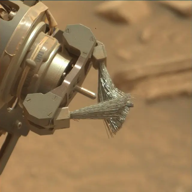 Sol 4123: Mast Camera (Mastcam)