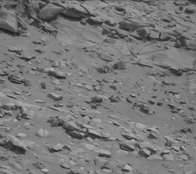 Sol 4124: Mast Camera (Mastcam)