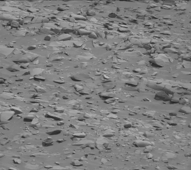 Sol 4124: Mast Camera (Mastcam)