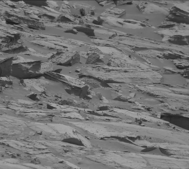 Sol 4124: Mast Camera (Mastcam)