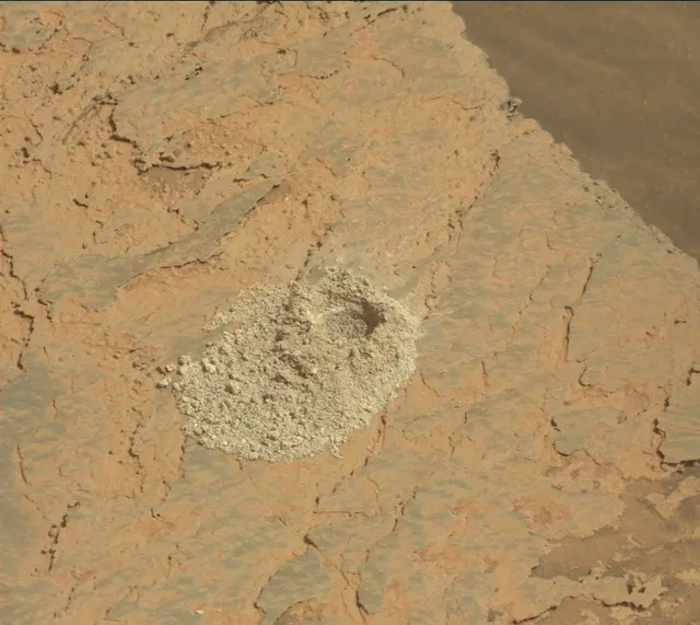 Sol 4125: Mast Camera (Mastcam)