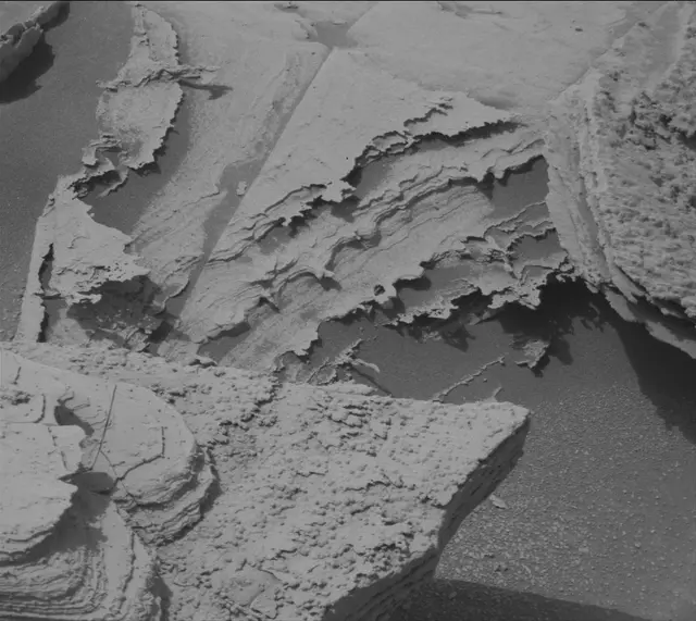 Sol 4127: Mast Camera (Mastcam)