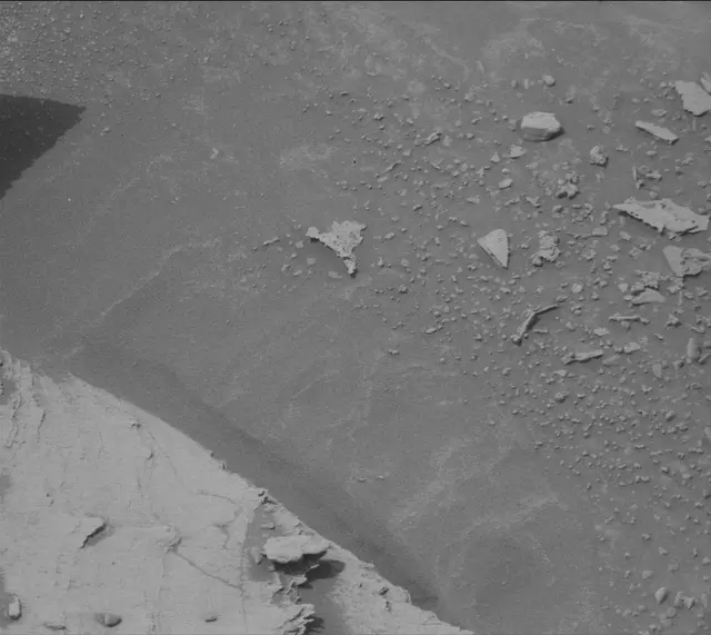 Sol 4127: Mast Camera (Mastcam)