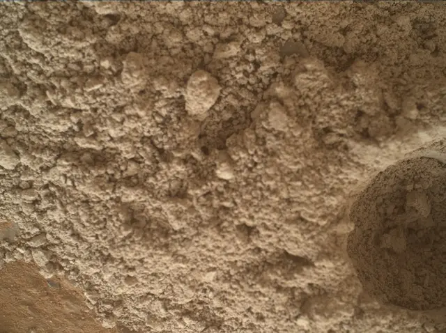 Sol 4127: Mars Hand Lens Imager (MAHLI)