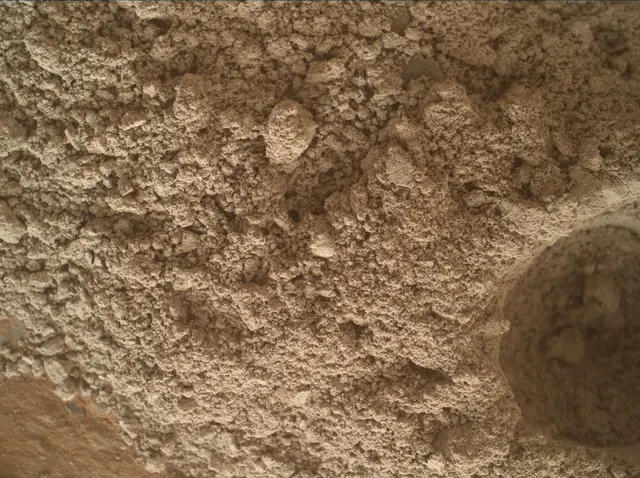Sol 4127: Mars Hand Lens Imager (MAHLI)