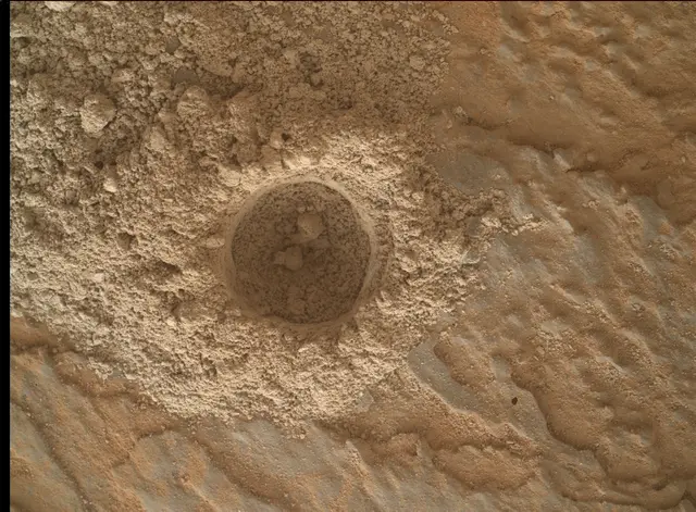 Sol 4127: Mars Hand Lens Imager (MAHLI)