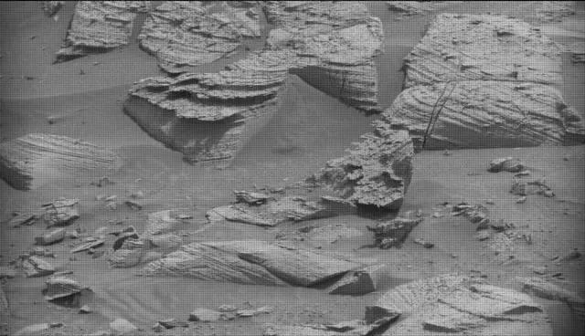 Sol 4128: Mast Camera (Mastcam)