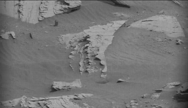 Sol 4128: Mast Camera (Mastcam)