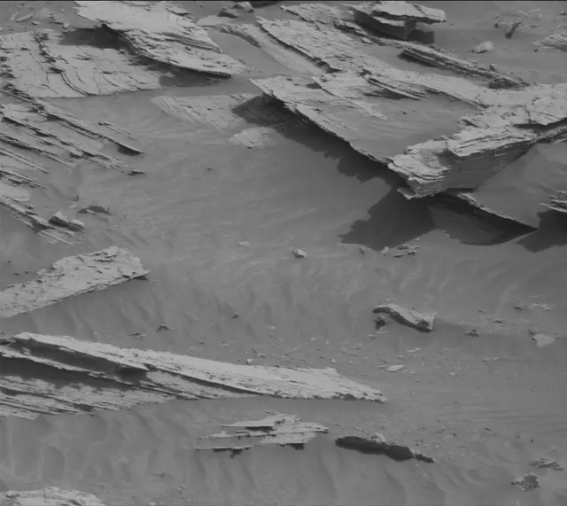 Sol 4128: Mast Camera (Mastcam)