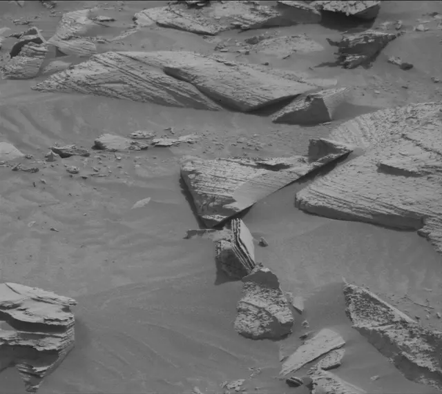 Sol 4128: Mast Camera (Mastcam)