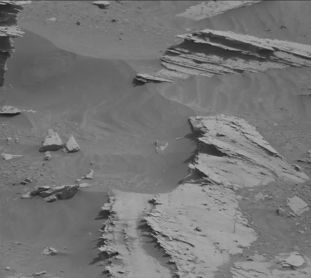 Sol 4128: Mast Camera (Mastcam)