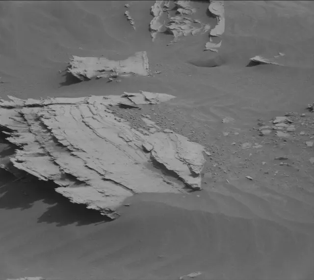 Sol 4128: Mast Camera (Mastcam)