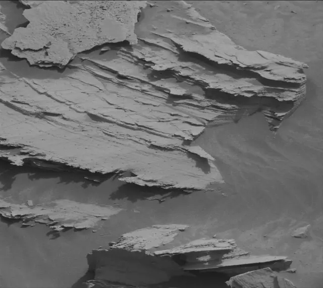 Sol 4128: Mast Camera (Mastcam)