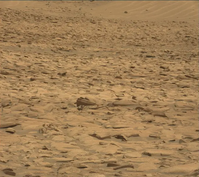 Sol 4128: Mast Camera (Mastcam)