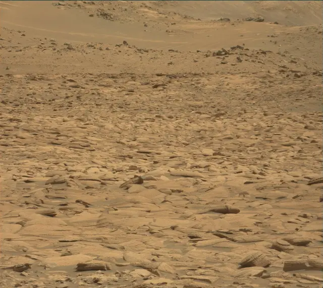 Sol 4128: Mast Camera (Mastcam)