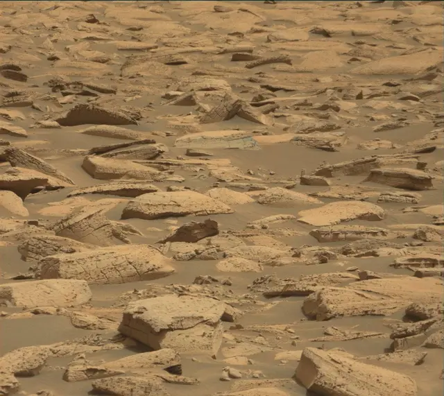 Sol 4128: Mast Camera (Mastcam)