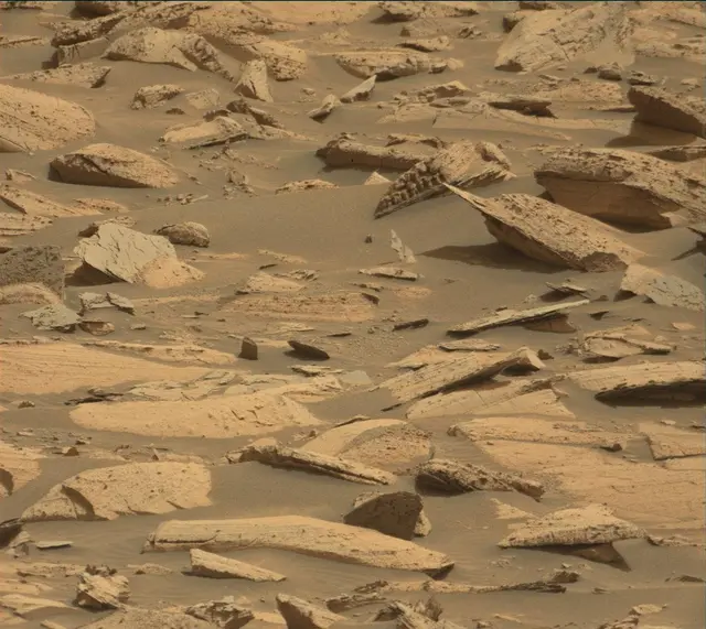 Sol 4128: Mast Camera (Mastcam)