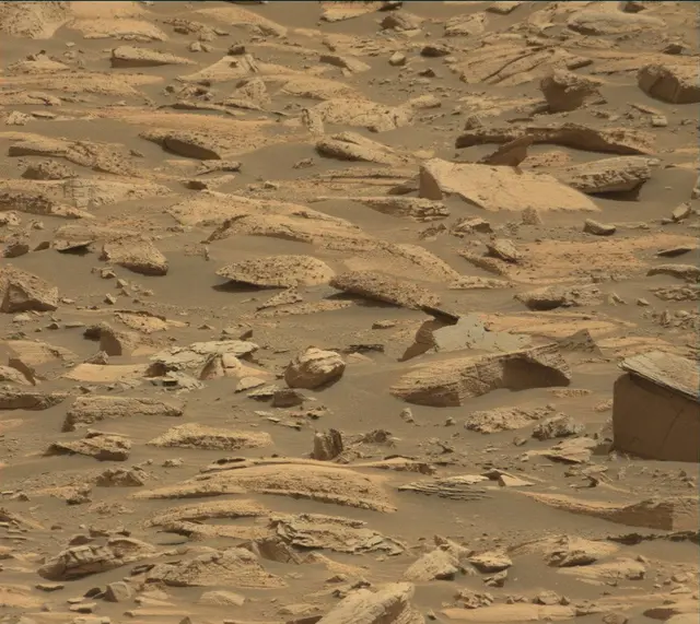 Sol 4128: Mast Camera (Mastcam)