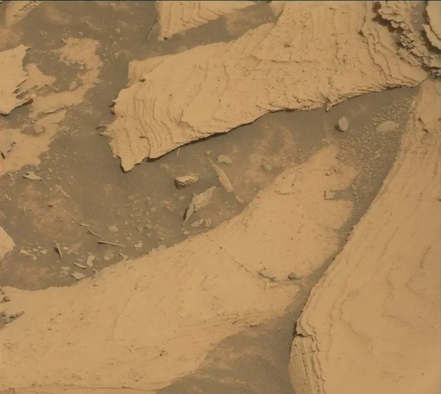 Sol 4128: Mast Camera (Mastcam)