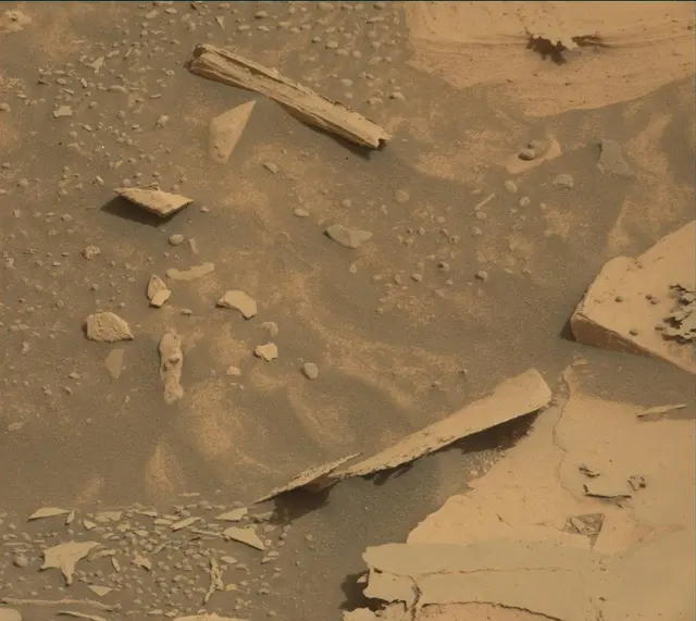 Sol 4128: Mast Camera (Mastcam)