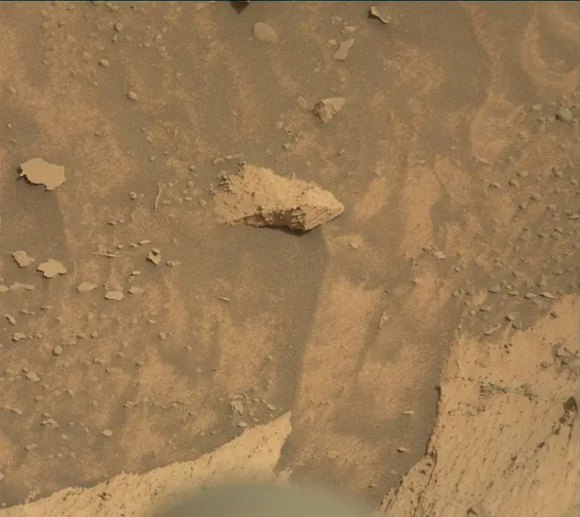 Sol 4128: Mast Camera (Mastcam)