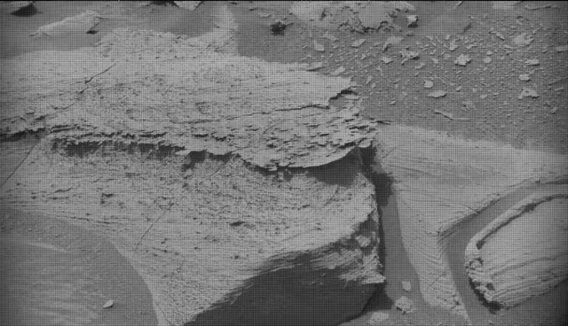 Sol 4130: Mast Camera (Mastcam)