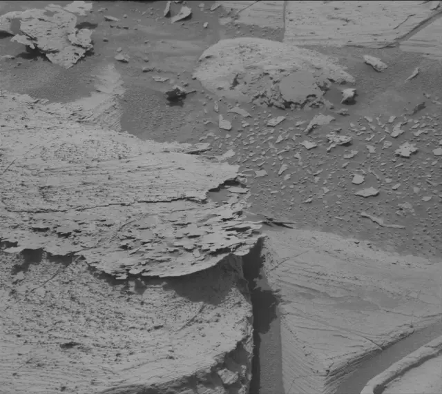 Sol 4130: Mast Camera (Mastcam)