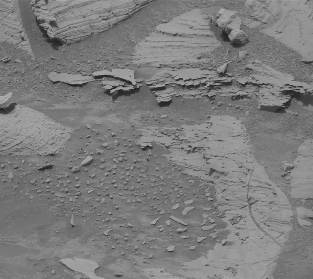 Sol 4130: Mast Camera (Mastcam)