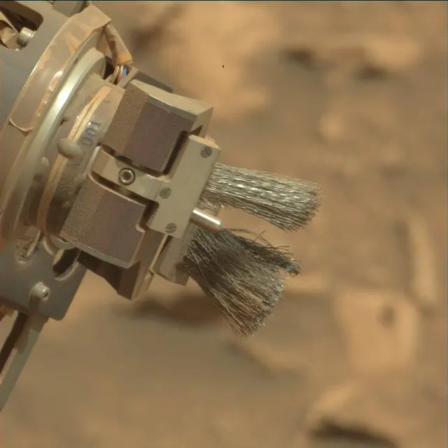 Sol 4130: Mast Camera (Mastcam)