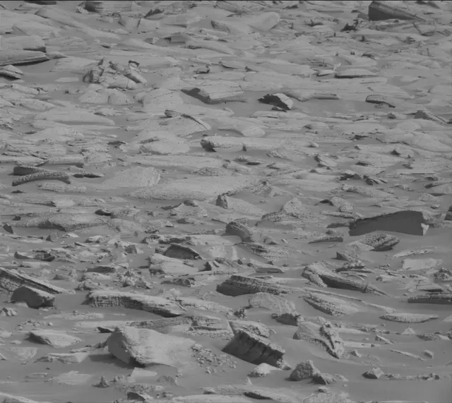 Sol 4130: Mast Camera (Mastcam)