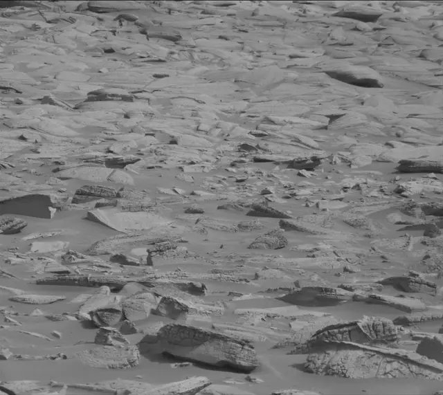 Sol 4130: Mast Camera (Mastcam)