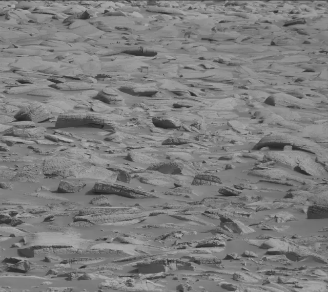 Sol 4130: Mast Camera (Mastcam)