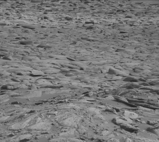 Sol 4130: Mast Camera (Mastcam)