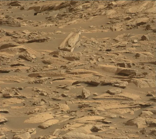 Sol 4130: Mast Camera (Mastcam)