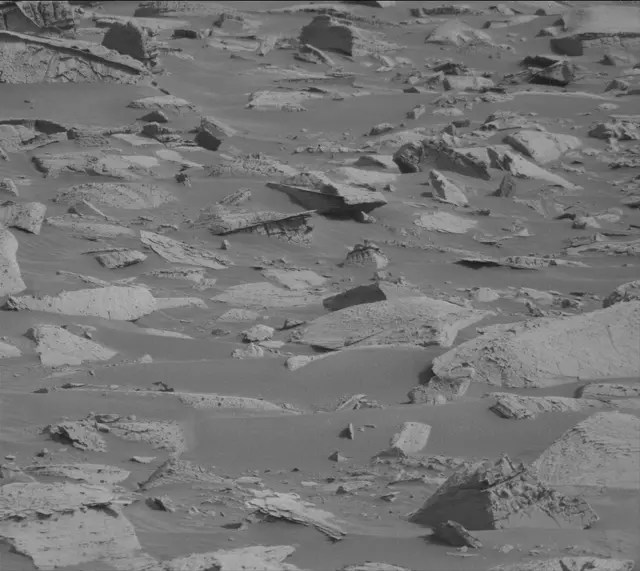 Sol 4130: Mast Camera (Mastcam)