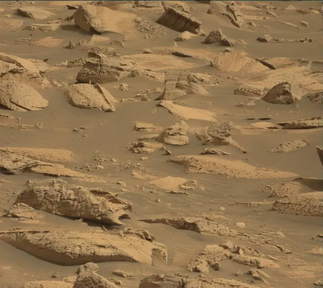Sol 4130: Mast Camera (Mastcam)