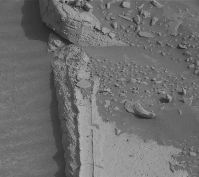 Sol 4130: Mast Camera (Mastcam)
