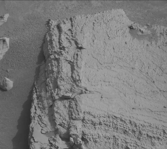 Sol 4130: Mast Camera (Mastcam)