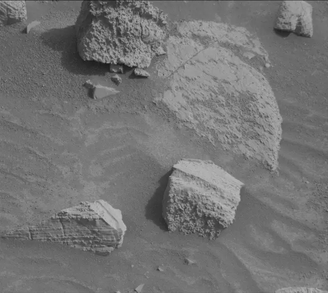 Sol 4130: Mast Camera (Mastcam)