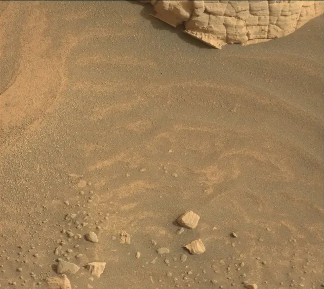 Sol 4130: Mast Camera (Mastcam)