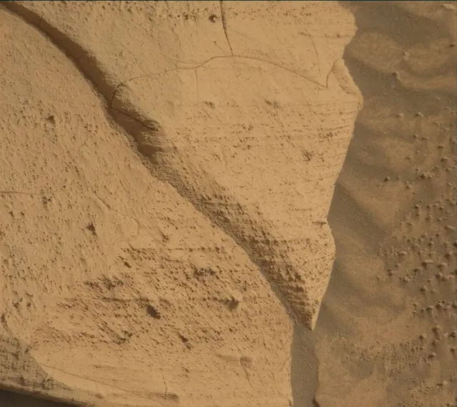 Sol 4130: Mast Camera (Mastcam)