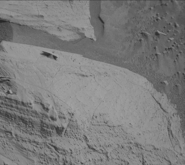 Sol 4130: Mast Camera (Mastcam)