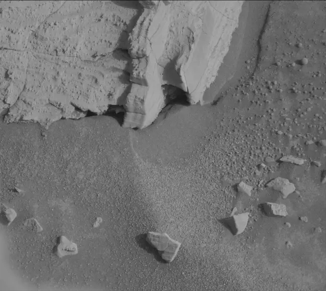 Sol 4130: Mast Camera (Mastcam)