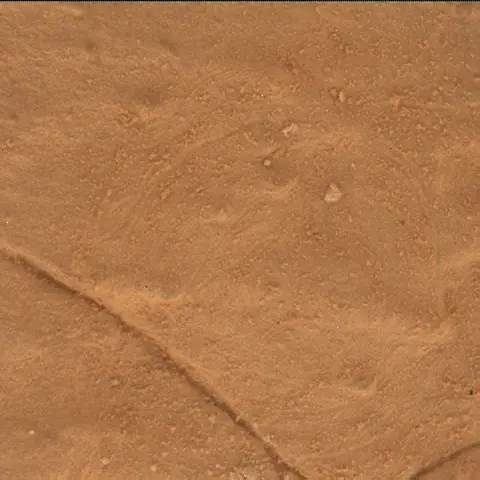 Sol 4130: Mars Hand Lens Imager (MAHLI)
