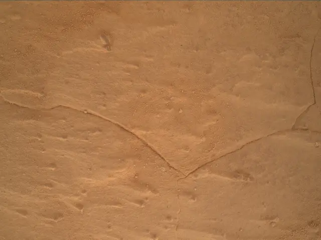 Sol 4130: Mars Hand Lens Imager (MAHLI)