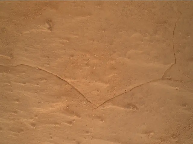 Sol 4130: Mars Hand Lens Imager (MAHLI)