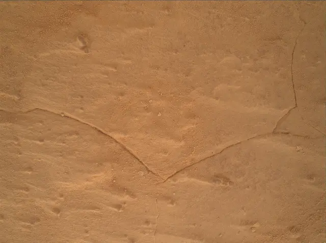 Sol 4130: Mars Hand Lens Imager (MAHLI)